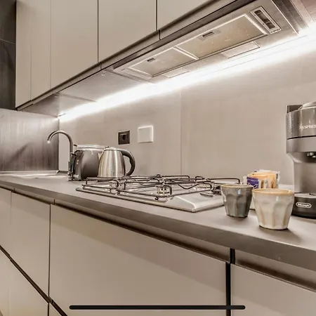 Loft Moderno Vicino Borghese Apartmán