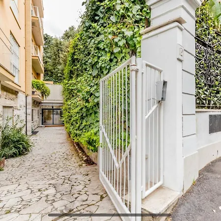 Loft Moderno Vicino Borghese