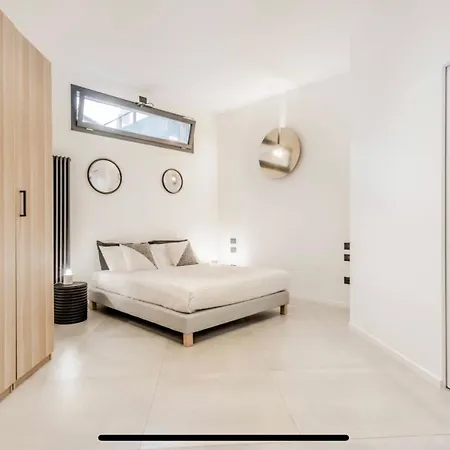 Loft Moderno Vicino Borghese Roma