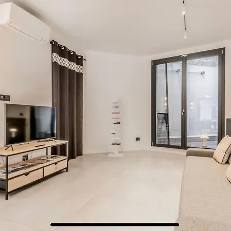 Loft Moderno Vicino Borghese