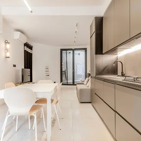 Loft Moderno Vicino Borghese Rzym