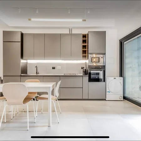 Apartament Loft Moderno Vicino Borghese